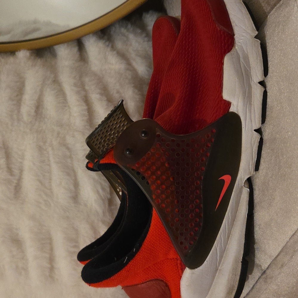 Nike Sock Dart Red and Black Slip-On Sneakers - Picture 3 of 12